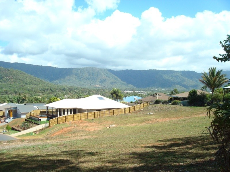 41 Catamaran Circuit, Trinity Beach QLD 4879