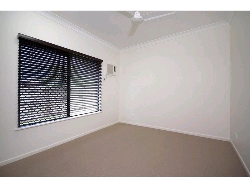 20 Altona Street, Bentley Park QLD 4869