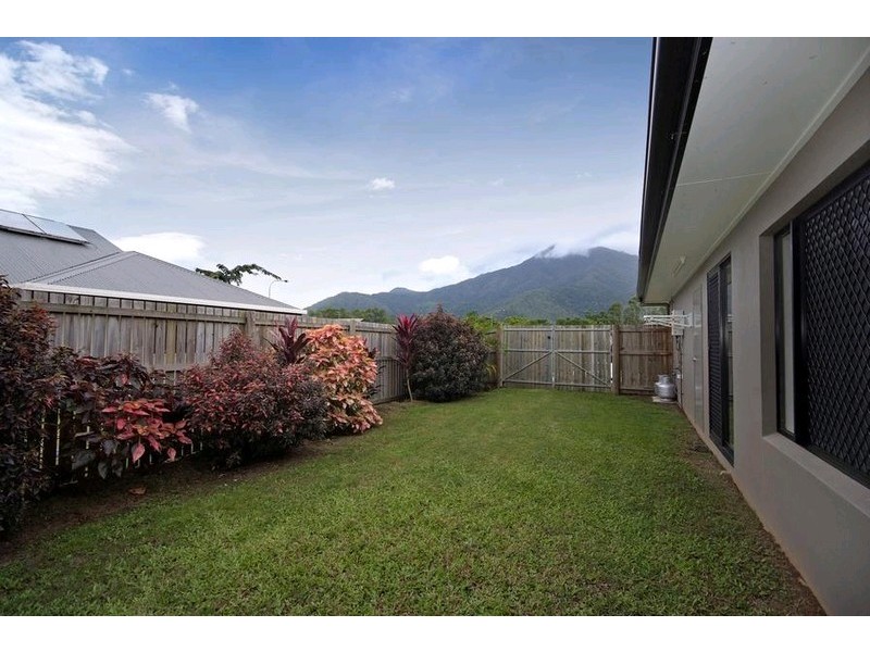 20 Altona Street, Bentley Park QLD 4869