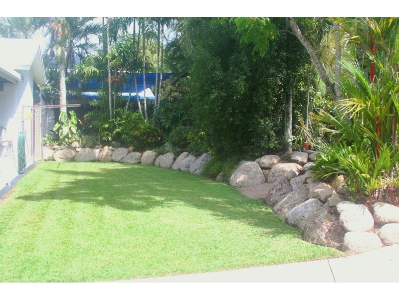 18 Bondi Crescent, Kewarra Beach QLD 4879