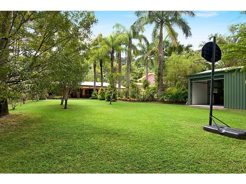 102 Hobson Drive, Brinsmead QLD 4870