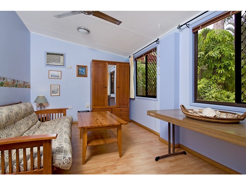 102 Hobson Drive, Brinsmead QLD 4870