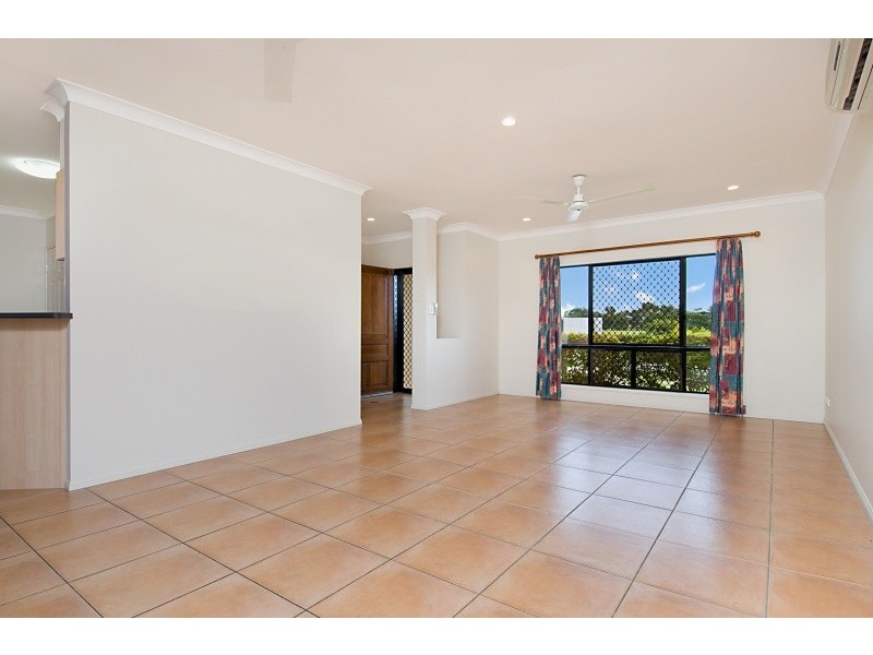 40 Leftwich Street, White Rock QLD 4868