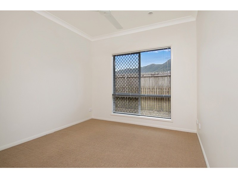 40 Leftwich Street, White Rock QLD 4868