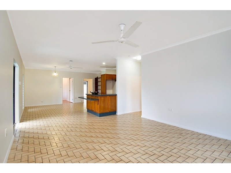 45 Gavin Street, Smithfield QLD 4878