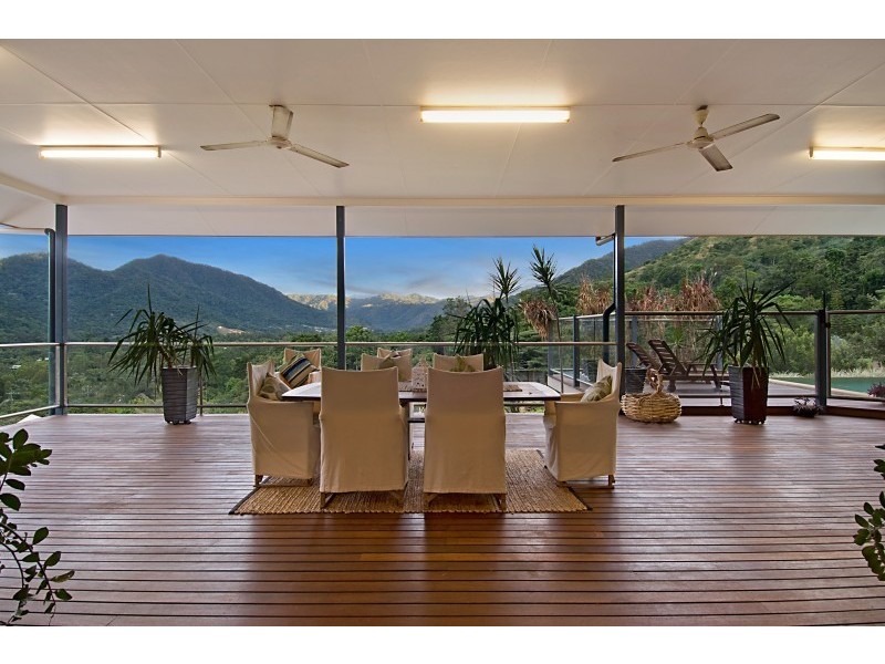 5-7 Kirrima Court, Redlynch QLD 4870