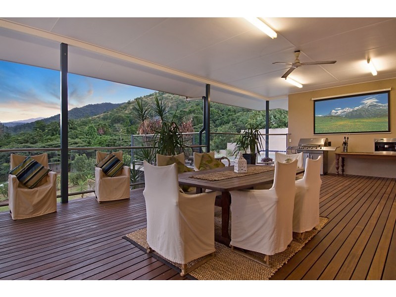 5-7 Kirrima Court, Redlynch QLD 4870