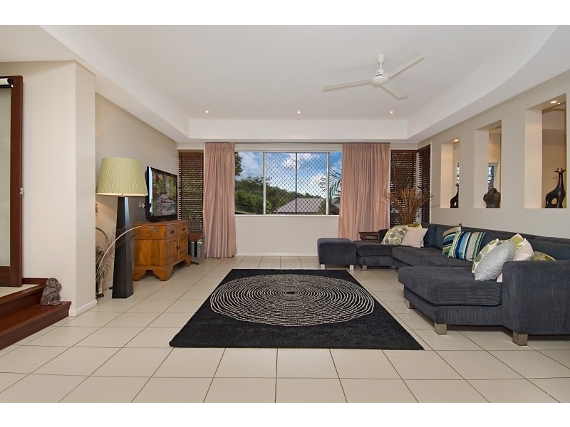 5-7 Kirrima Court, Redlynch QLD 4870