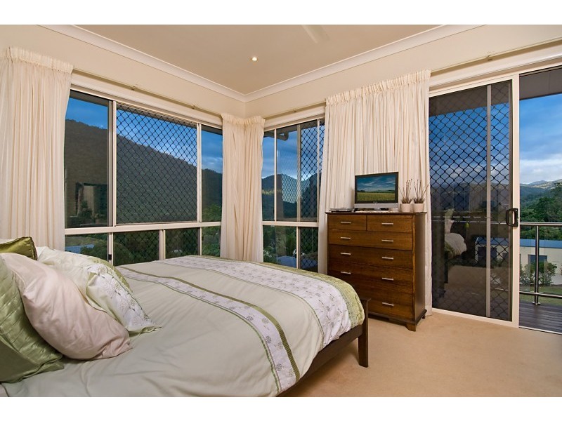 5-7 Kirrima Court, Redlynch QLD 4870