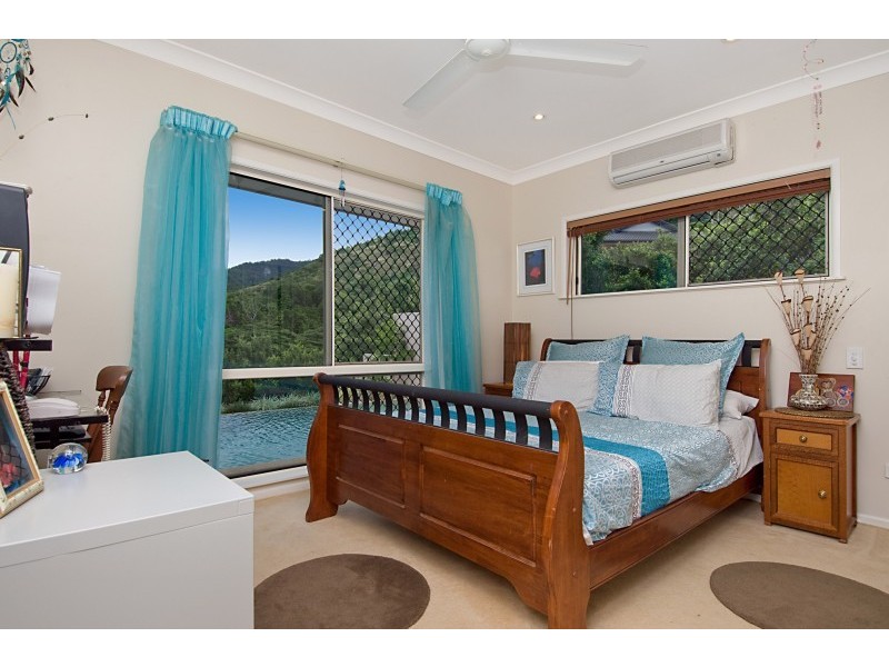 5-7 Kirrima Court, Redlynch QLD 4870