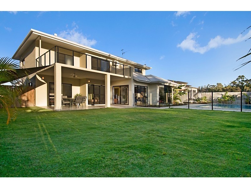 82 Harbour Drive, Trinity Park QLD 4879