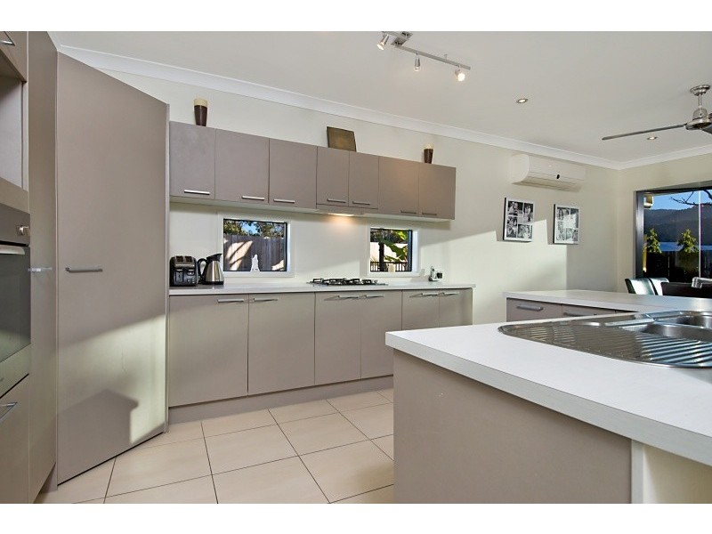 82 Harbour Drive, Trinity Park QLD 4879