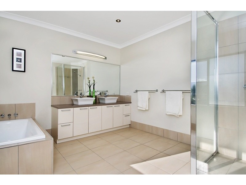 82 Harbour Drive, Trinity Park QLD 4879