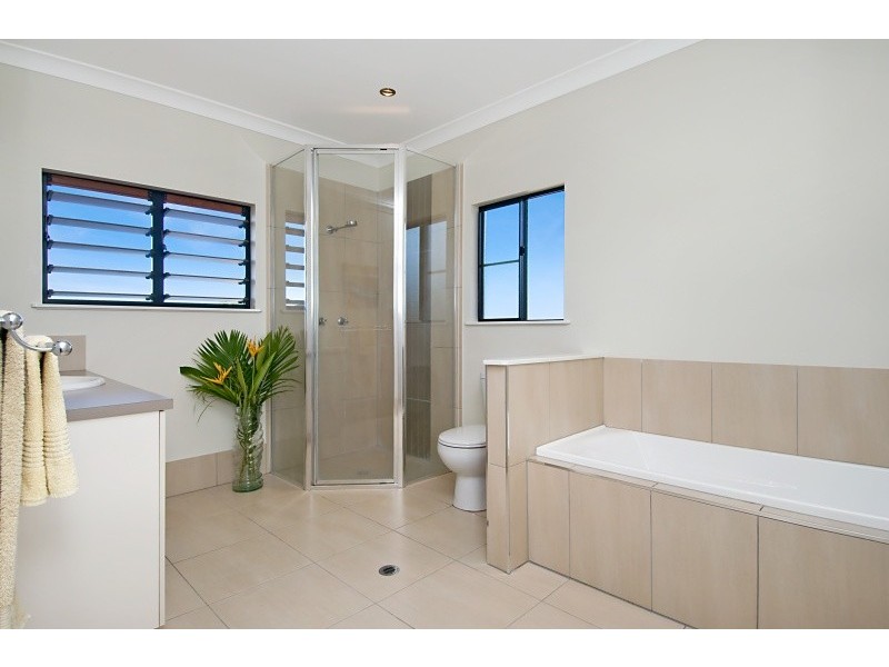 82 Harbour Drive, Trinity Park QLD 4879