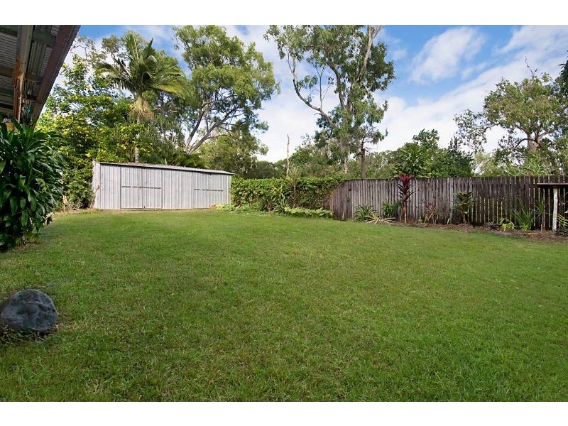80 Baronia Crescent, Holloways Beach QLD 4878