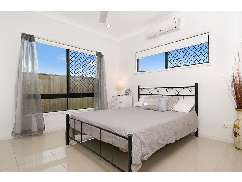 5 Bowline Close, Trinity Beach QLD 4879