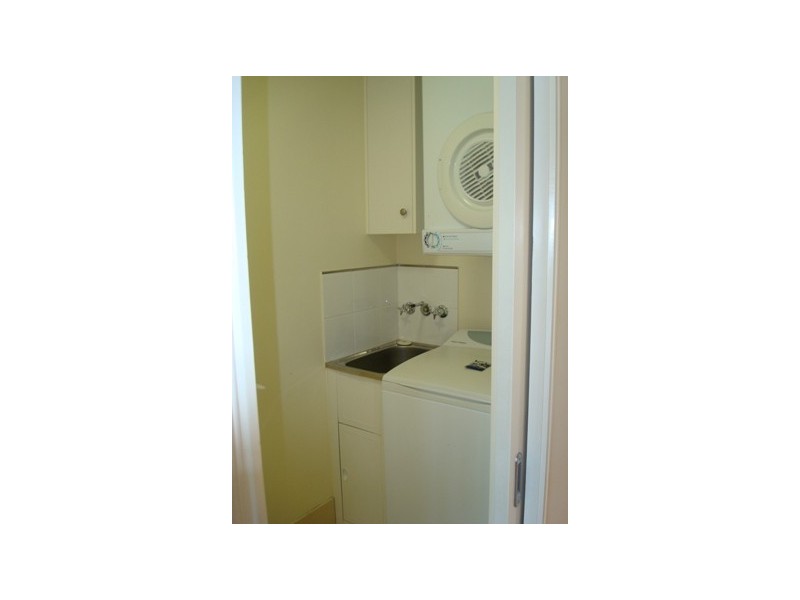 1502/2-4 Lake Street, Cairns City QLD 4870
