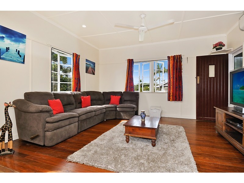 18 George Street, Earlville QLD 4870