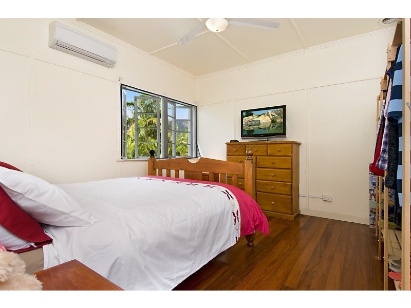 18 George Street, Earlville QLD 4870