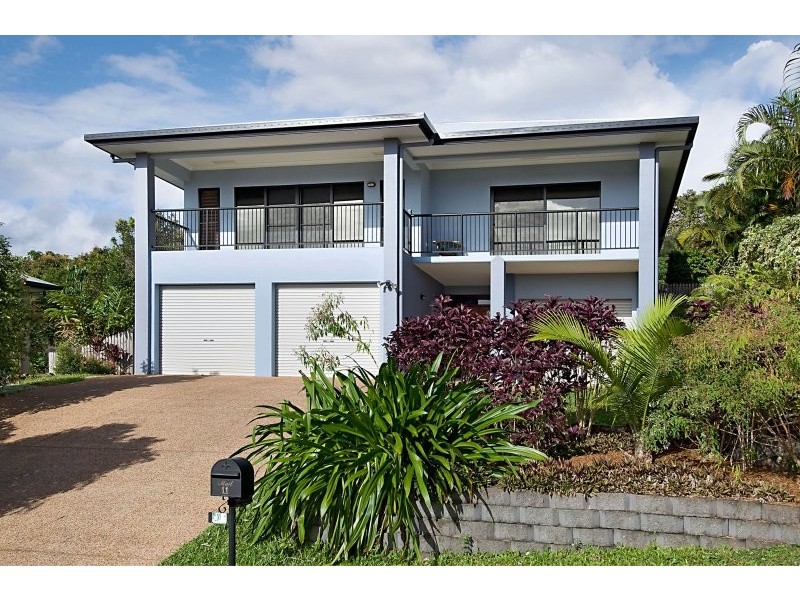 11 Pilosa Street, Redlynch QLD 4870