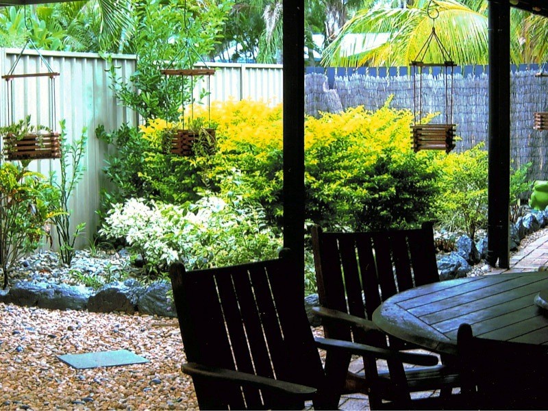 4 Tristania Street, Holloways Beach QLD 4878