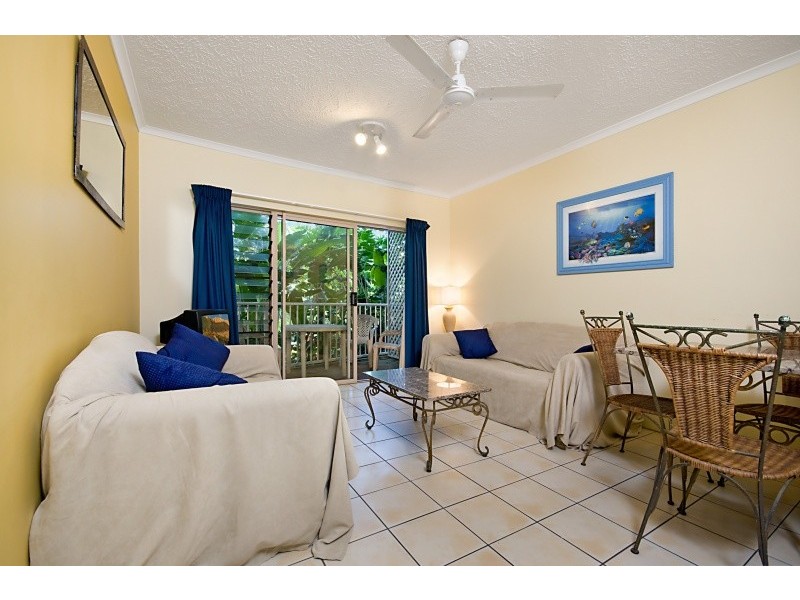 15/129-135 Oleander Street, Holloways Beach QLD 4878