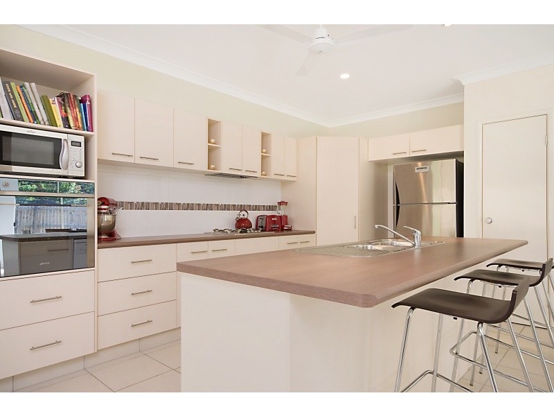 67 Dungarvan Drive, Brinsmead QLD 4870