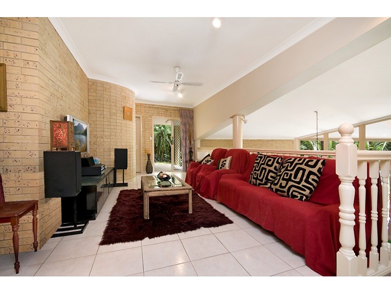 34 – 36 Lark Close, Clifton Beach QLD 4879