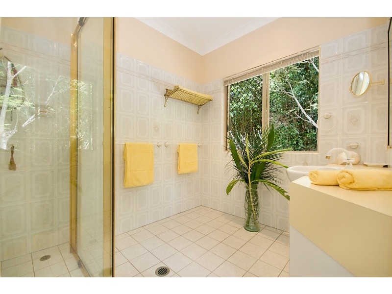 34 – 36 Lark Close, Clifton Beach QLD 4879