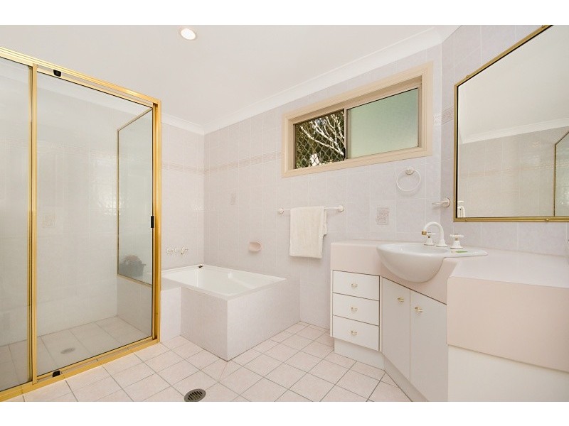 34 – 36 Lark Close, Clifton Beach QLD 4879