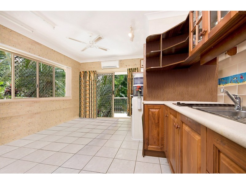 34 – 36 Lark Close, Clifton Beach QLD 4879