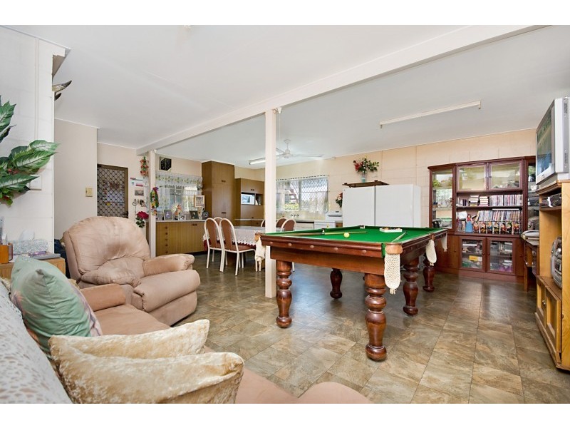 285 – 287 Aumuller Street, Westcourt QLD 4870