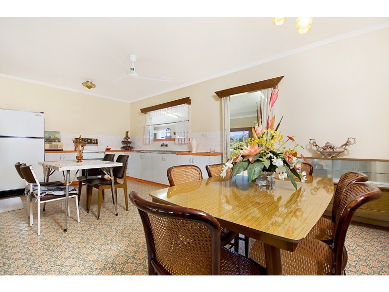 285 – 287 Aumuller Street, Westcourt QLD 4870