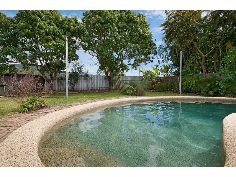 22 Baines Street, Clifton Beach QLD 4879