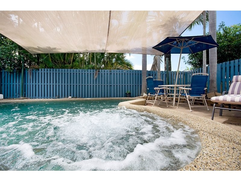 10 Taro Close, Mount Sheridan QLD 4868