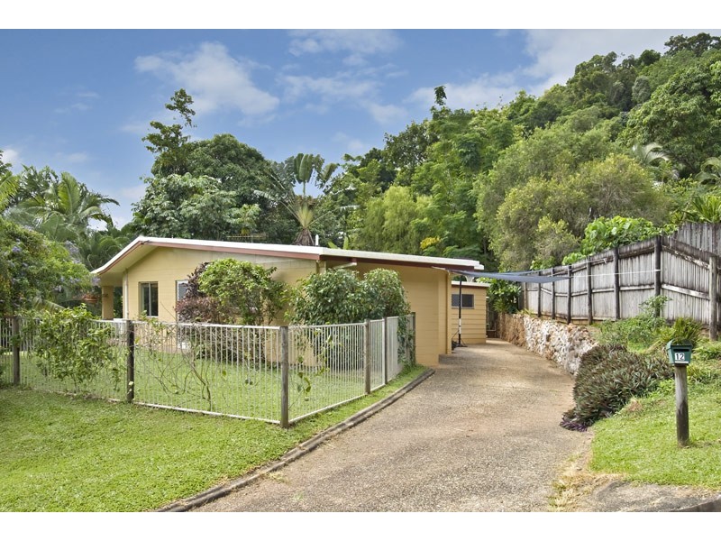 12 Marcia Close, Smithfield QLD 4878