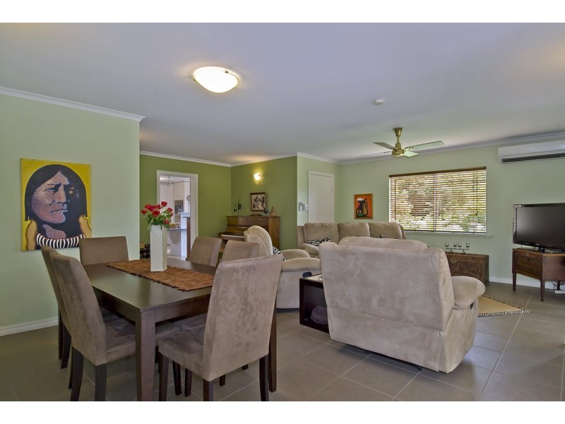 12 Marcia Close, Smithfield QLD 4878