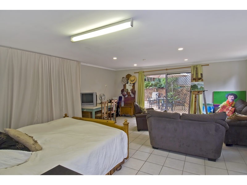 12 Marcia Close, Smithfield QLD 4878