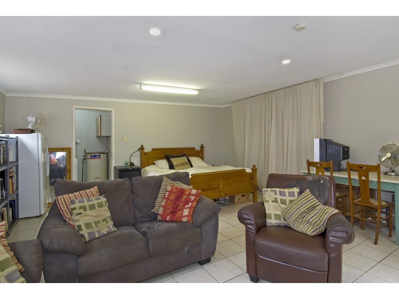 12 Marcia Close, Smithfield QLD 4878