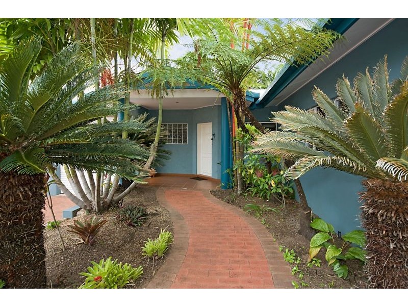 43 Michaelangelo Drive, Redlynch QLD 4870