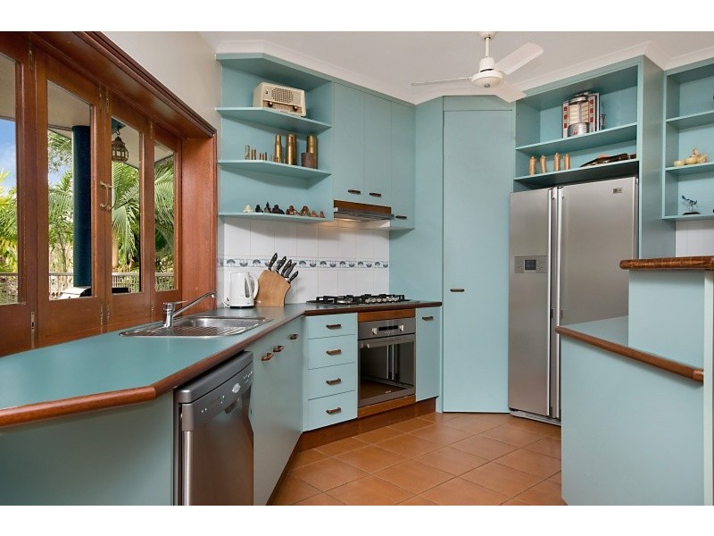 43 Michaelangelo Drive, Redlynch QLD 4870