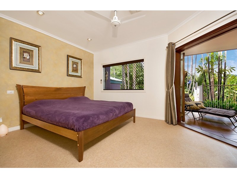 43 Michaelangelo Drive, Redlynch QLD 4870