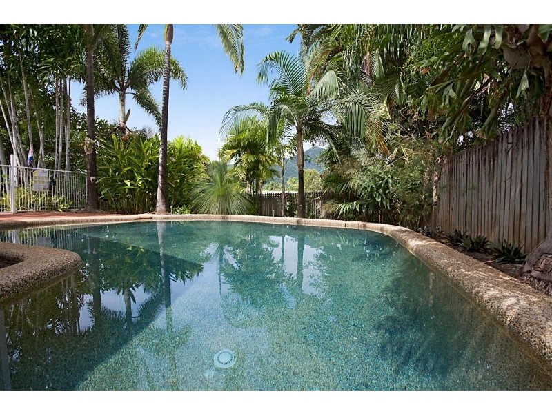 43 Michaelangelo Drive, Redlynch QLD 4870
