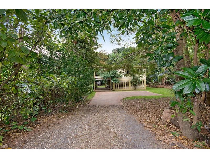 39 Valmadre Street, Caravonica QLD 4878