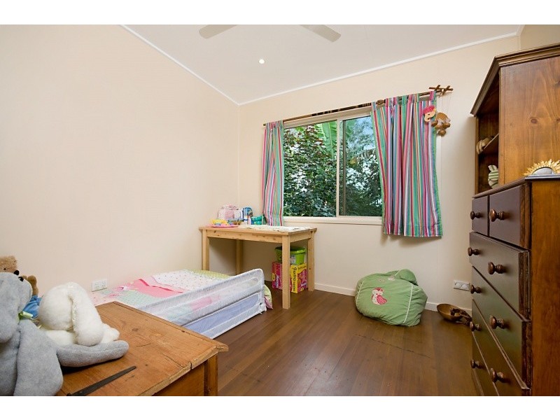 39 Valmadre Street, Caravonica QLD 4878