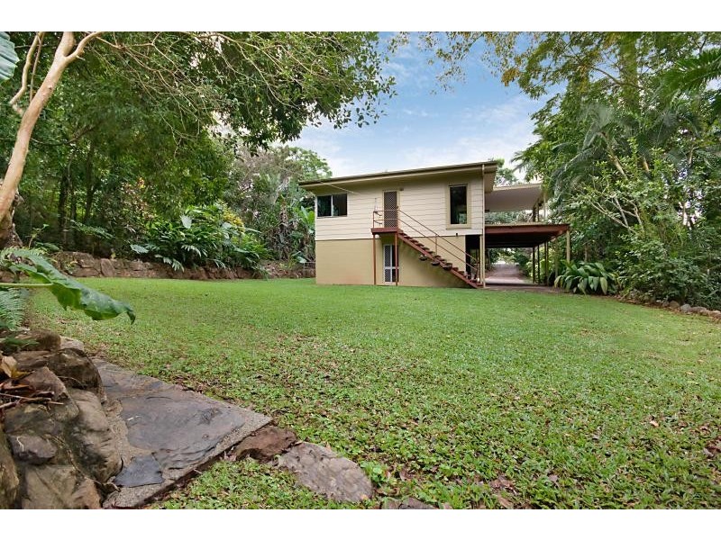 39 Valmadre Street, Caravonica QLD 4878