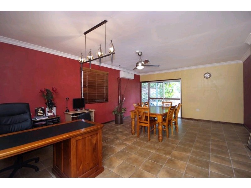 5 Alkoo Close, Bayview Heights QLD 4868