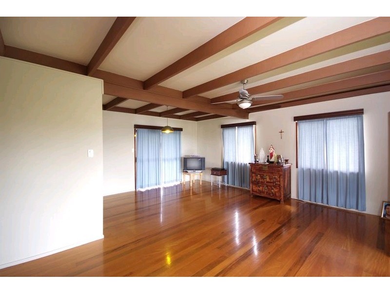 5 Alkoo Close, Bayview Heights QLD 4868