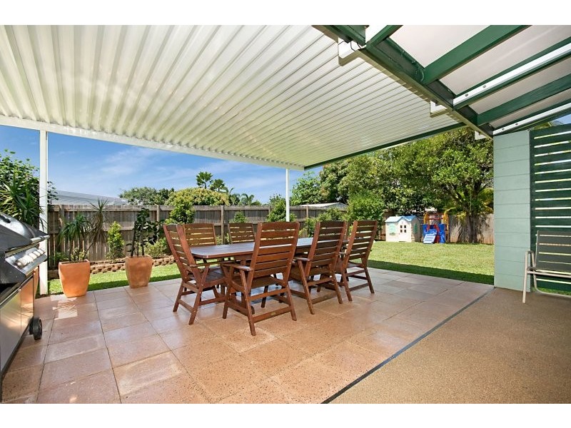 15 Carmel Close, Woree QLD 4868