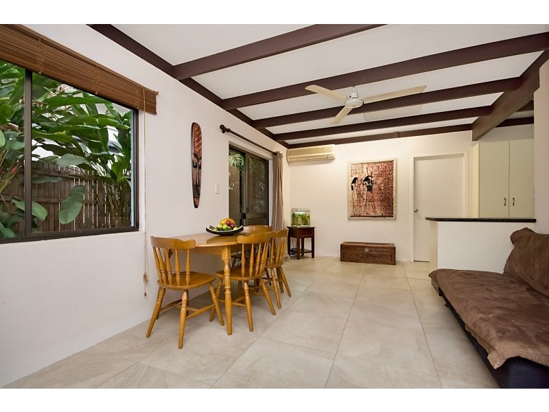 1/25 Bouganvillea Street, Holloways Beach QLD 4878